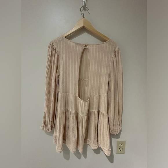 AE Tiered Babydoll blouse top - Picture 6 of 8